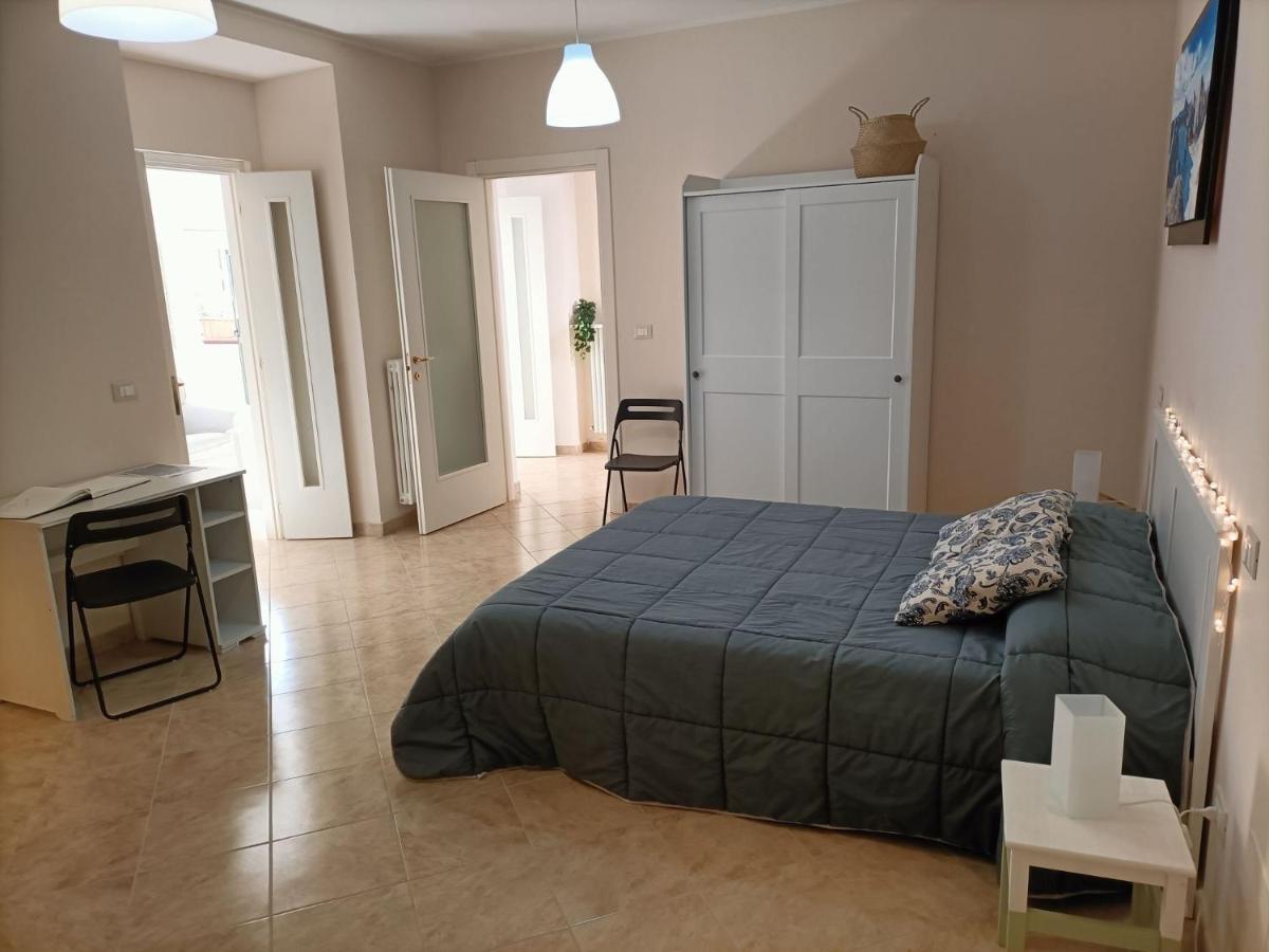 Cozy House Con Corte Privata In Centro Storico Aq Л'Аквіла Екстер'єр фото