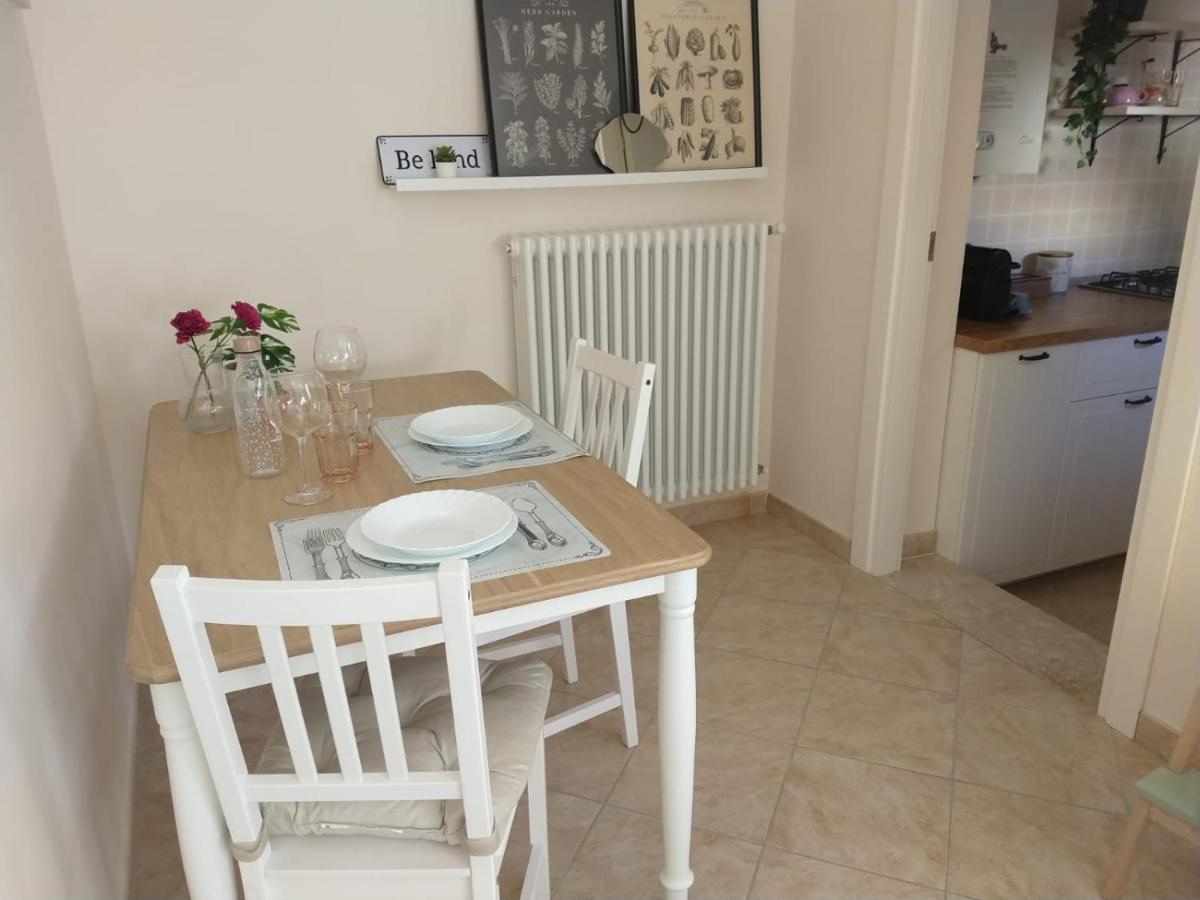 Cozy House Con Corte Privata In Centro Storico Aq Л'Аквіла Екстер'єр фото